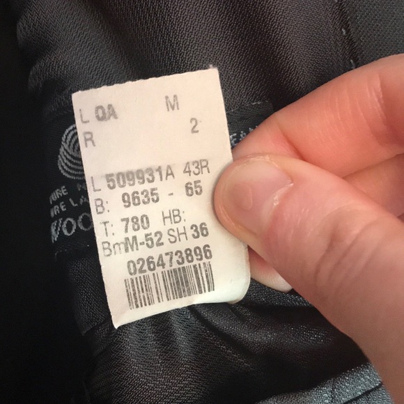 Alfani Men’s Gray Jacket and Pant Suit Set EUC - Picture 6 of 7